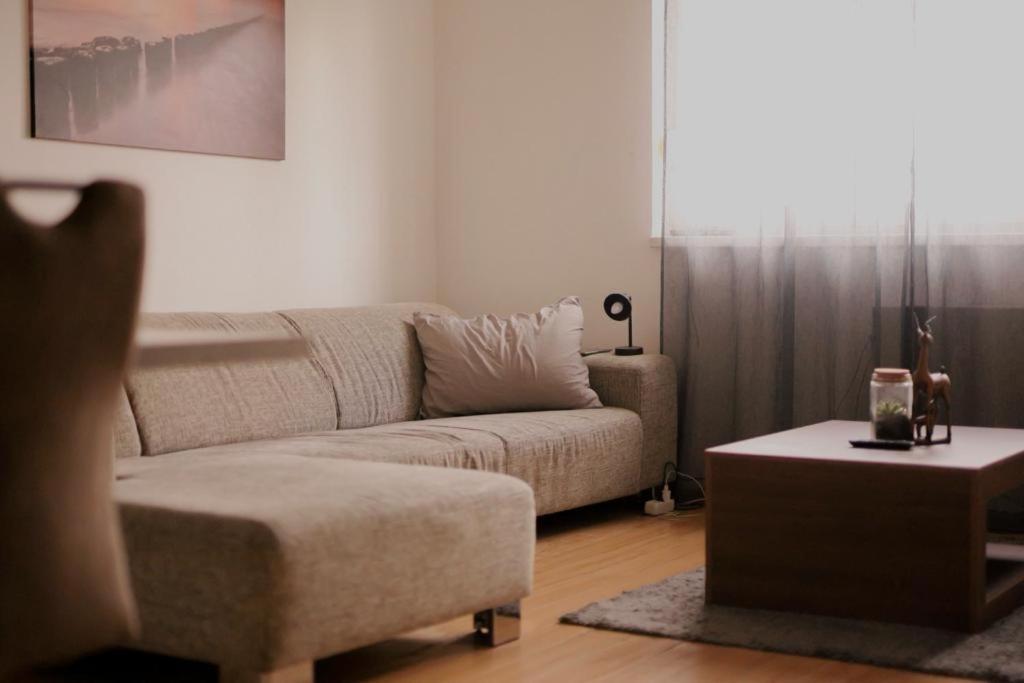 Apartment Place In *